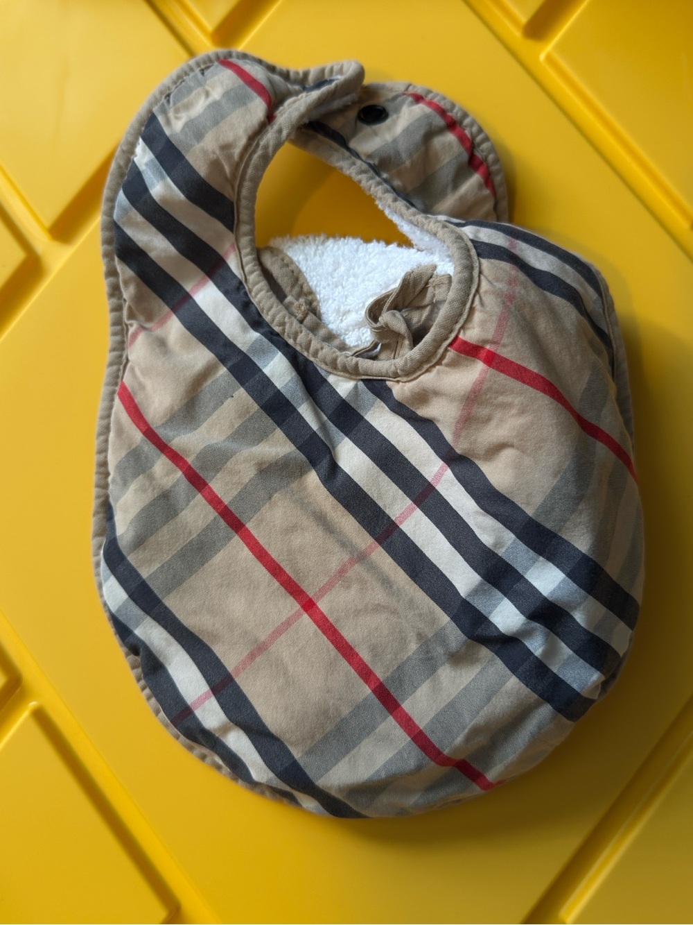 Burberry Beige and White Baby Bib with Gold Logo